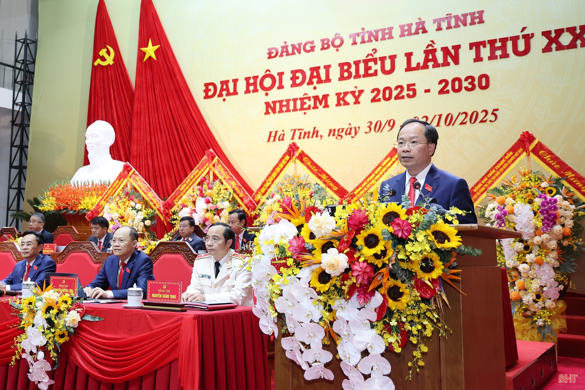 Đại hội Đảng bộ tỉnh - Ảnh 2